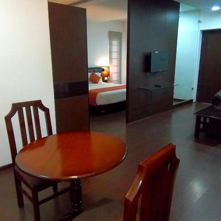 R T Hill View Otel Kodaikanal Dış mekan fotoğraf