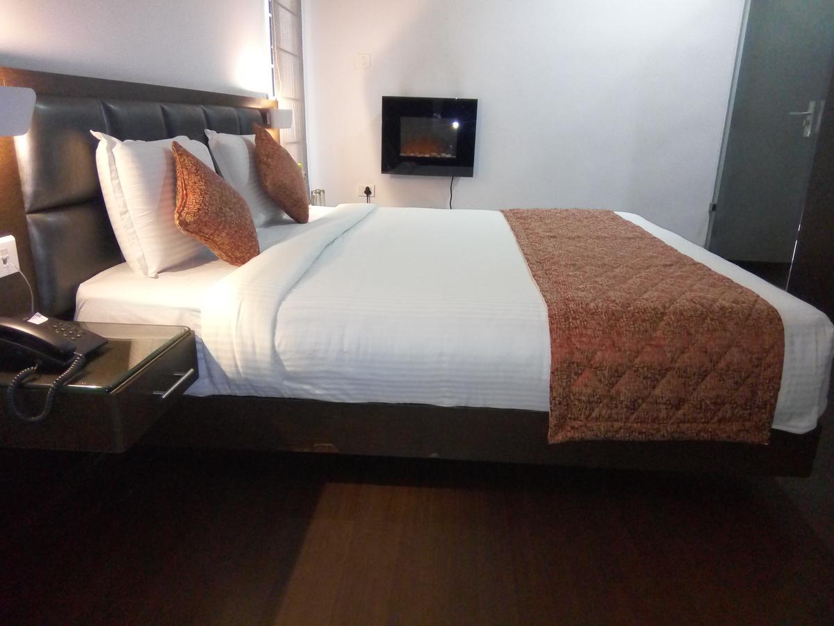 R T Hill View Otel Kodaikanal Dış mekan fotoğraf
